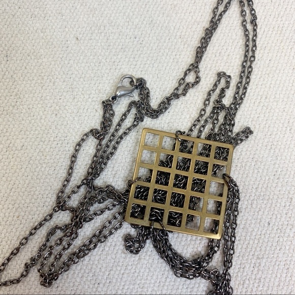 Mixed metal Grid pendant Necklace - Picture 3 of 4